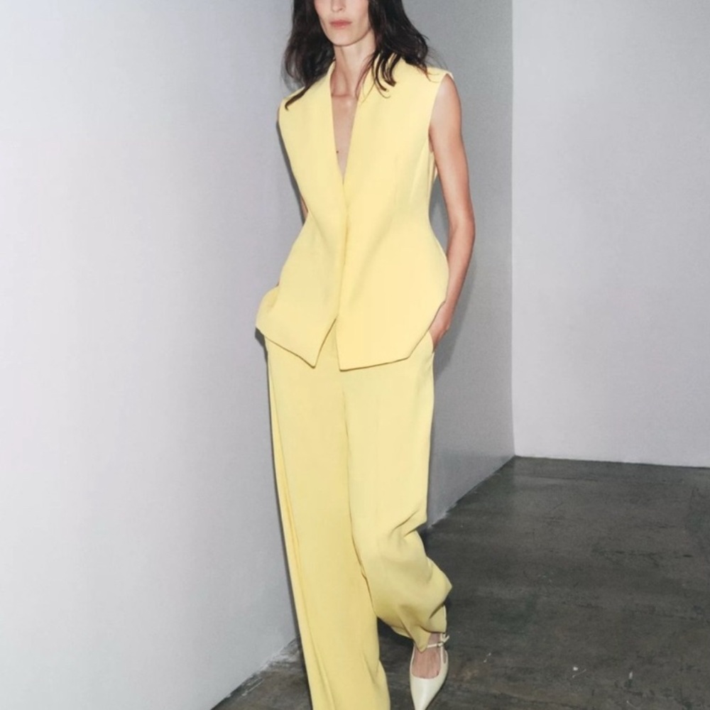 Zara Yellow Sleeveless Peplum Vest